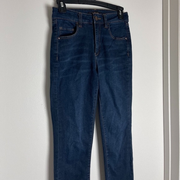 Refuge High Waisted Dark Wash Jeans Women Size 0 - Picture 2 of 5